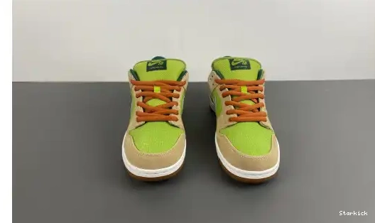 SB Nike FQ7585-200   Dunk Low “Escargot” 0606